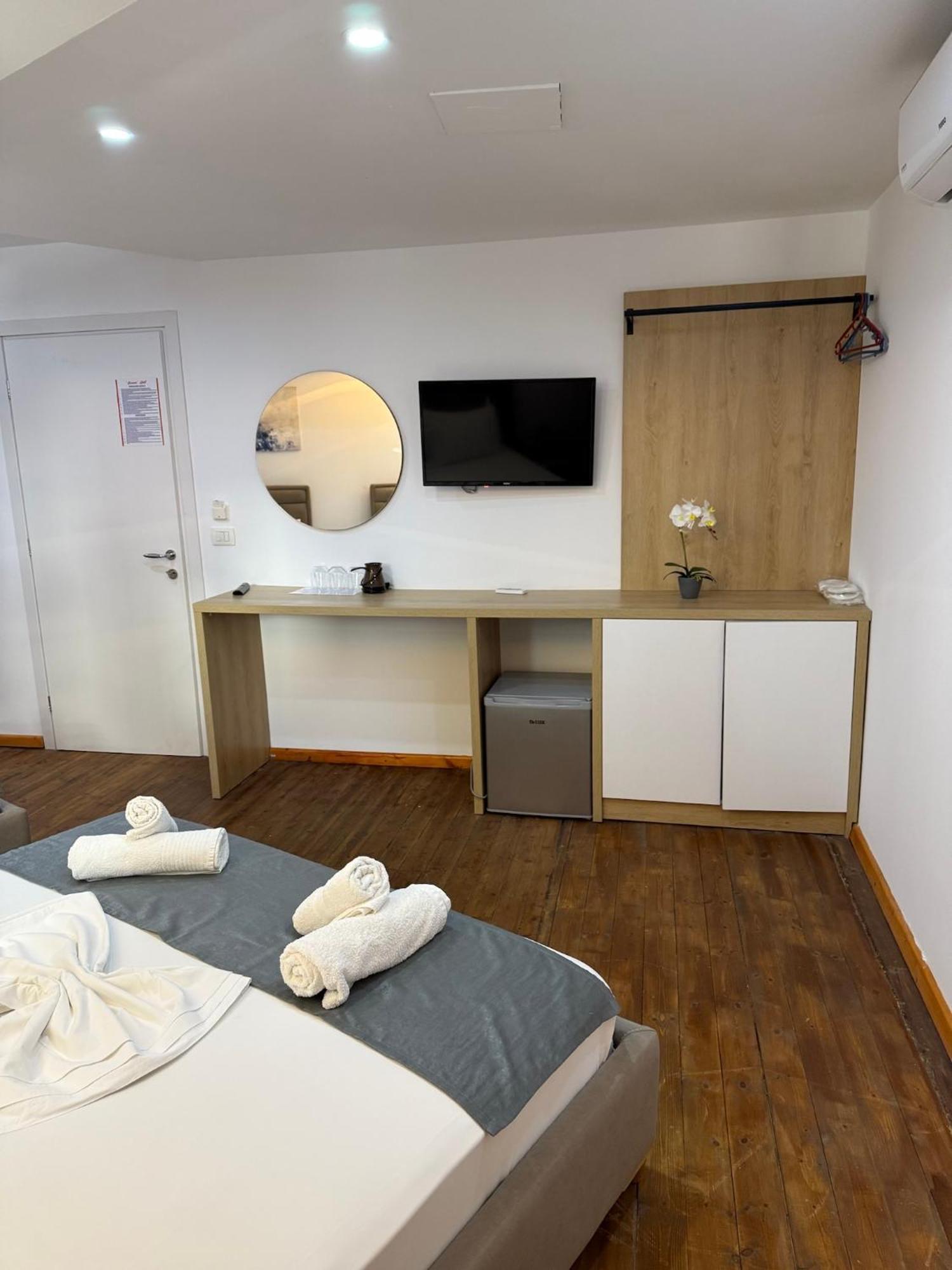 Hotel Summer ساراندا المظهر الخارجي الصورة